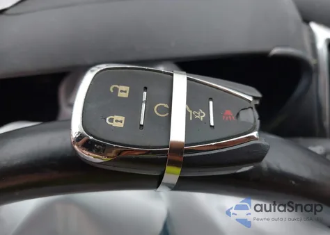 2020 Chevrolet Equinox Fwd 2Fl из США, поврежденный, VIN 3GNAXJEV9LL307787